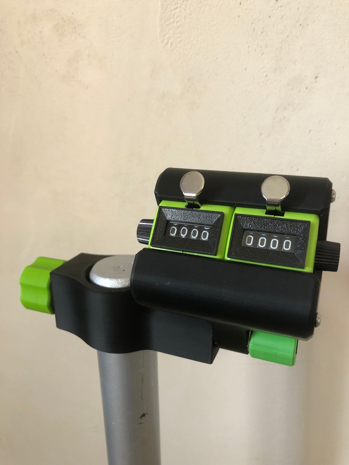 MX2 LITE avec 6 couleurs au choix (bleu, vert, rouge, orange, jaune, noir)